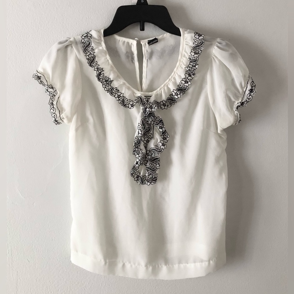 BTG Y2K Poof! Ruffle Blouse